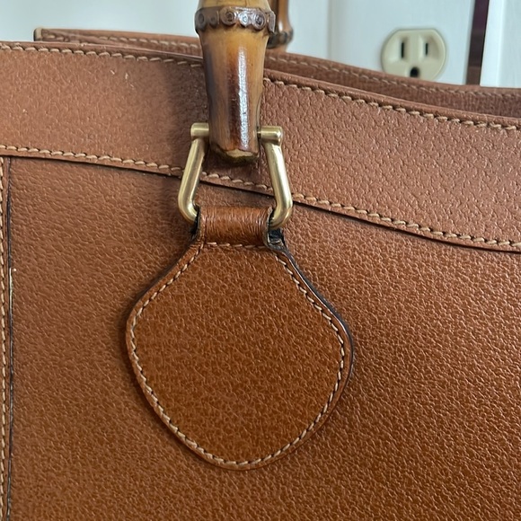 Gucci Diana Tan Leather Tote - Picture 5 of 16
